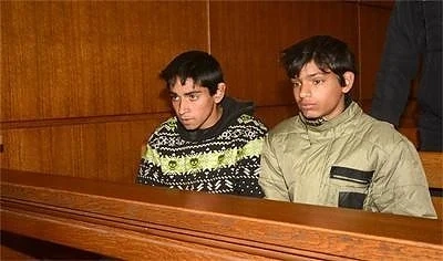 Ромските убийци от Правец избягаха
