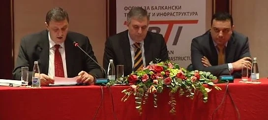 Пенсионните фондове да инвестират в инфраструктурни проекти 