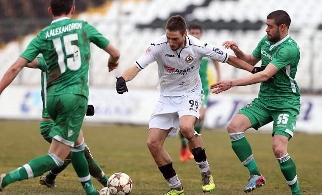 Лудогорец разгроми с 3:0 Славия