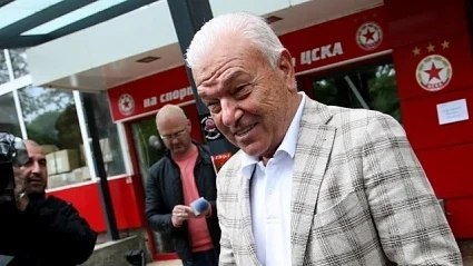 Манджуков се оттегли от ЦСКА 