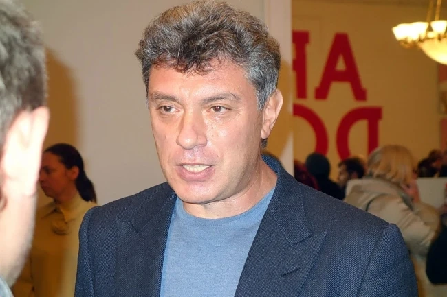 Немцов съдействал на САЩ