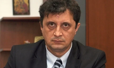 Шефът на ВАС лично поема делото за лиценза на КТБ