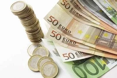 Българите получаваме по 3,8 евро на час, Датчаните - по 40,3 евро
