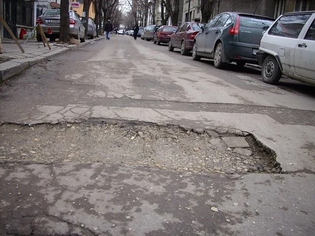 София пълни дупките за 25 млн. лв.