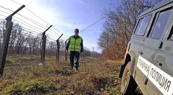 Петима в ареста заради прегазения граничен полицай
