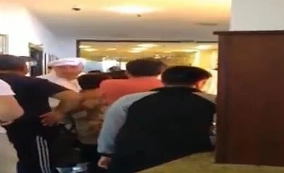 Разпри в хотел заради липса на храна