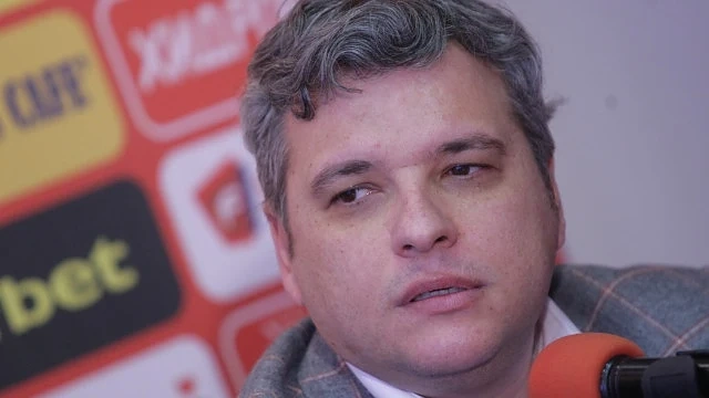 Манджуков преговаря с Васил Божков за ЦСКА?