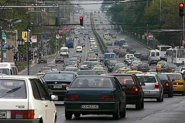 Предпразнично софиянци напускат столицата