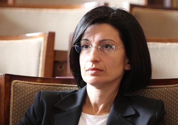 Соня Найденова: ВСС губи своята легитимност