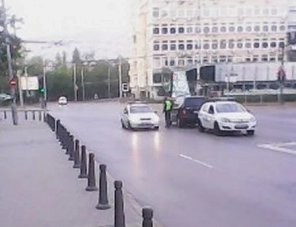 Мърво пиян заспа насред булеварда пред СУ