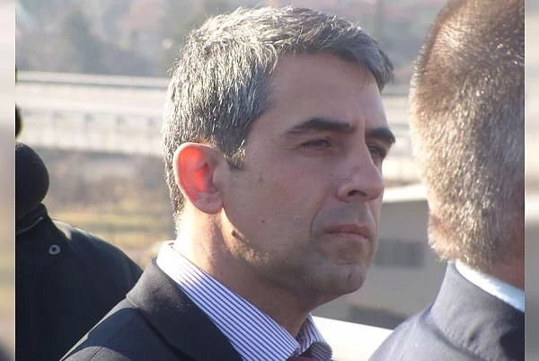 Плевнелиев: Българите обичаме да се оплакваме