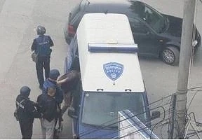 Полицията арестува членове на въоръжената група в Куманово