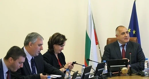 Среща между министри и синдикати за пенсионната реформа 