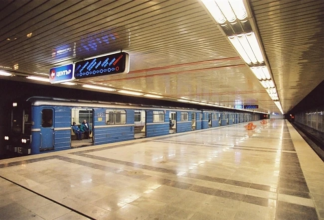 Отпуснаха 15 млн. лв., за да разширят метрото до Хладилника