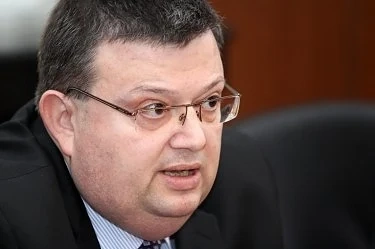 Цацаров: Личен мотив е една от основните версии, по които се работи за убийството на Георги 
