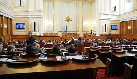 Депутати ще се кандидатират за кметове наесен