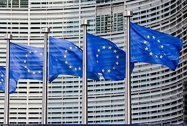 България с 10% ръст при усвояването на еврофондовете за първите пет месеца на 2015 г. 