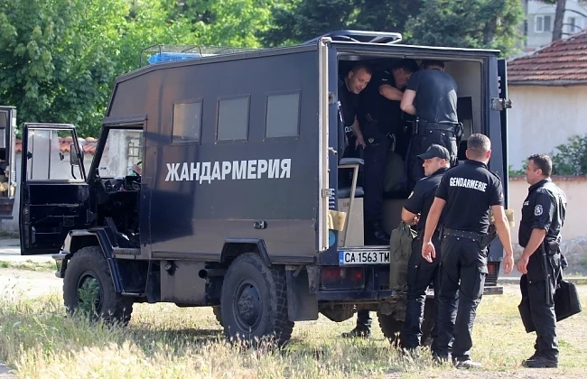 Засилено полицейско присъствие в „Орландовци” заради протеста