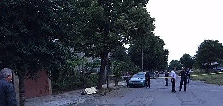 Мъж се гръмна в главата, ужаси казанлъчани (18+)