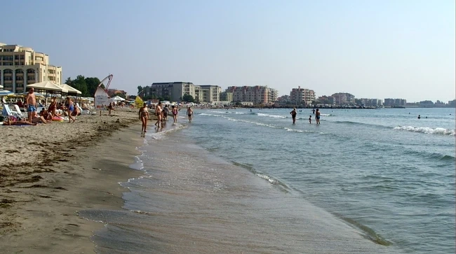 Морето започна да взима своите жертви