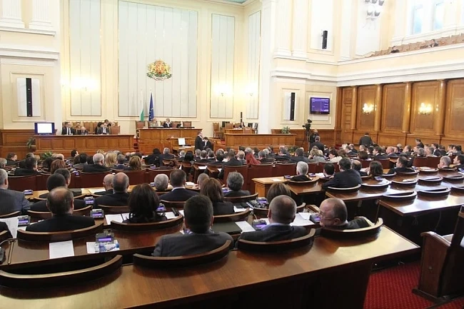 Парламентът ще обсъжда  промените в Закона за енергетиката