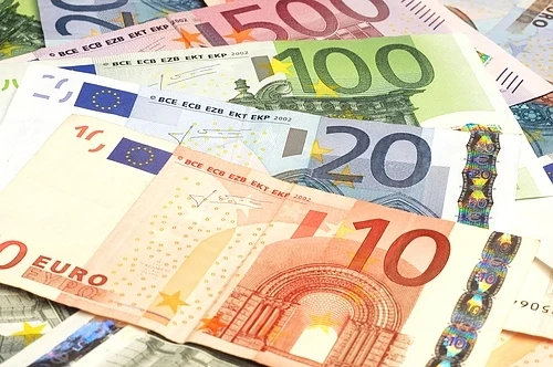Европейските кредитори дават на Гърция 12 млрд. евро до края на ноември