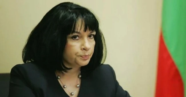 Теменужка Петкова недоволна от отлагането на повишението на тока