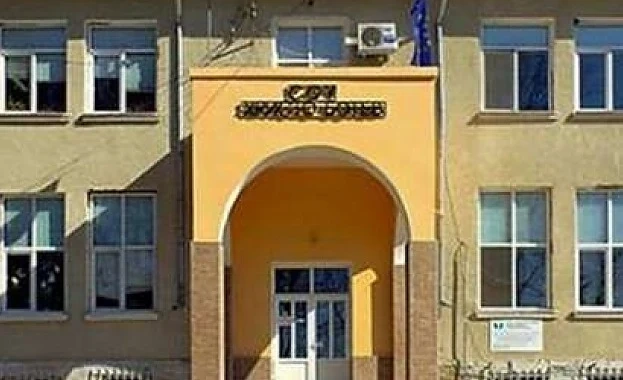 Взрив в училище в Сунгурларе