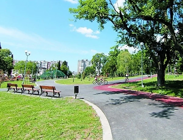 Казарма се превърна в оазис 
