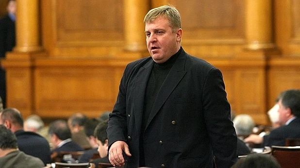 Каракачанов: Христо Иванов трябва да си отиде