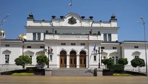 Атакуват промени в Закона за здравното осигуряване в КС