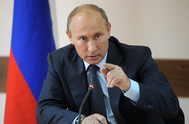 Путин: Гръцките граждани да решат дали да останат в еврозоната