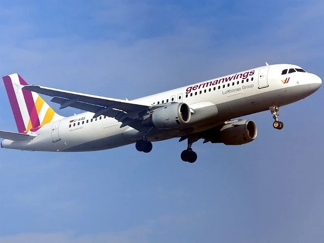  Самолет на Germanwings аварийно кацна в София