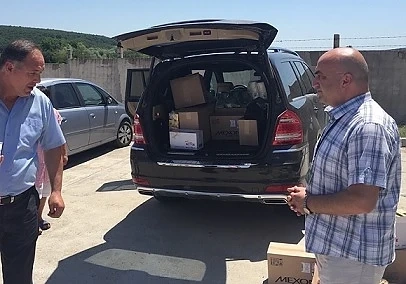 Независимият депутат Гюнай Хюсмен подпомогна бежанците в Пъстрогор