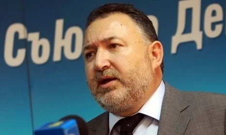 Кметът на Карлово заяви, че срещу него се упражнява репресия