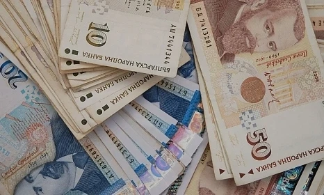 Фирмите за бързи кредити печелят по 4 лв. в секунда