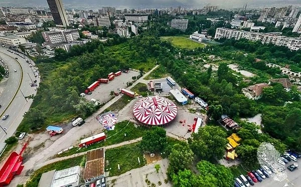 Започна изграждането на парк \