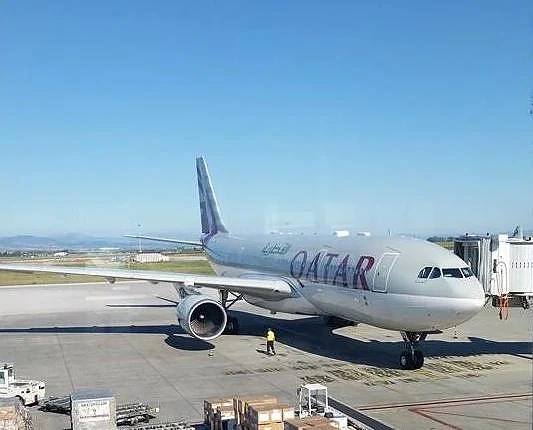 Airbus A330 събра погледите на летище София (снимки)