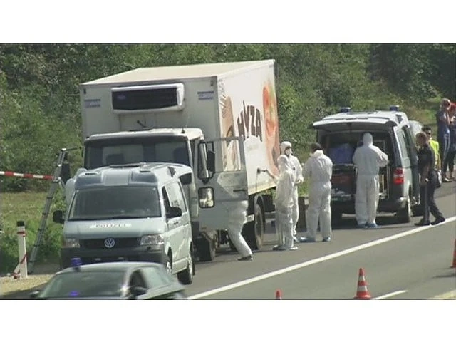 Българските трафиканти едва не затрили още 81 мигранти