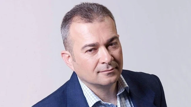 Виктор Лилов разкри, че политици са изнудвани заради това, че са хомосексуални