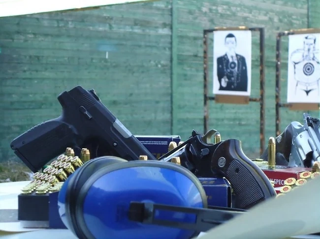 Руски турист се гръмна на стрелбище в Слънчев бряг