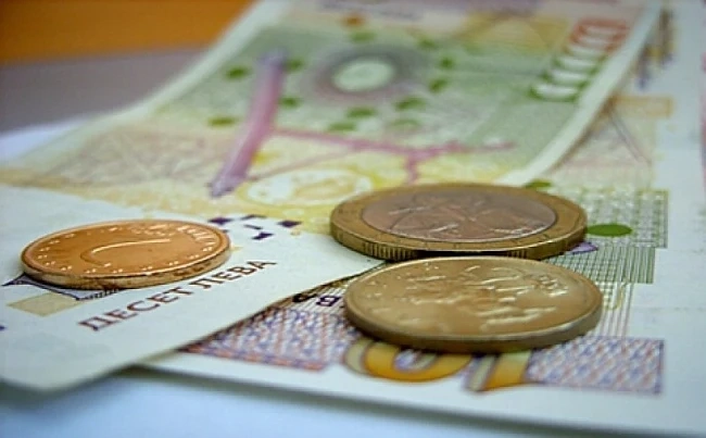 Плащанията в брой - до 5000 лв.