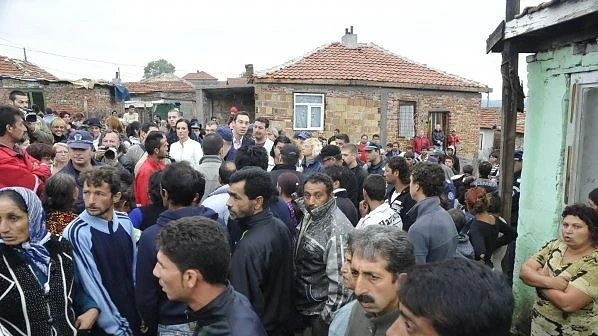 Роми нападнаха майка с дете в Бургас