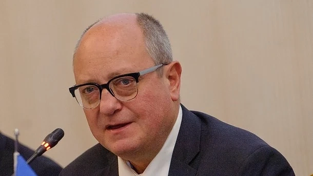 Очаква се повишение на учителските заплати