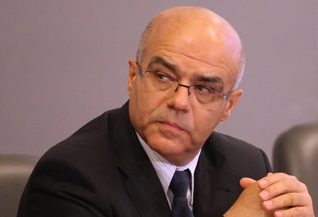 Йордан Бакалов подава оставка