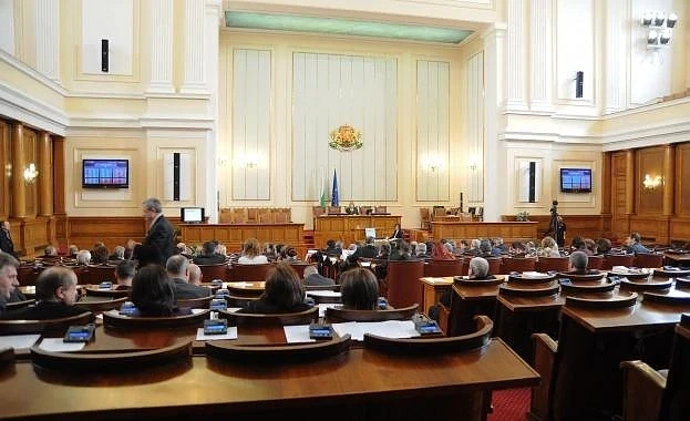 Неуспешен опит за кворум в Народното събрание 