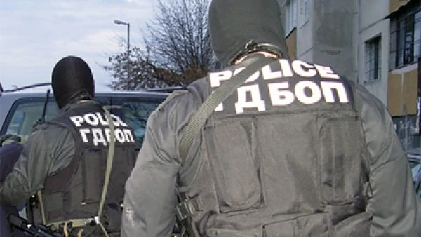 Окошариха наркодилъри в Бургас!