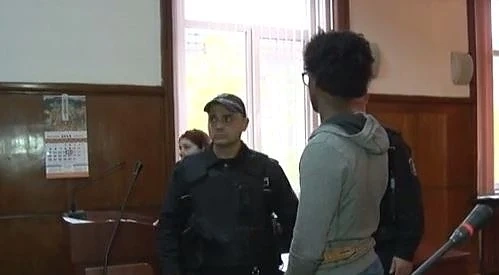 Тримата холандци, обвинени в тероризъм, ще бъдат екстрадирани
