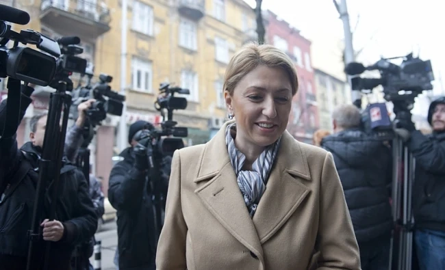 Съдът заседава по делото \
