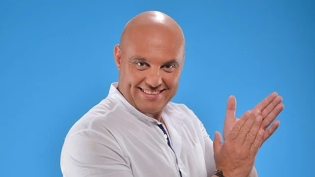 Иво Танев редовно млател жена си 